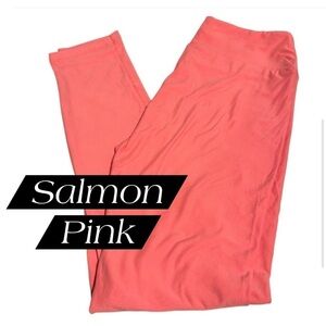 NWOT LulaRoe OS Soft Leggings One Size  2-10 Small-Large Solid Color Salmon Pink